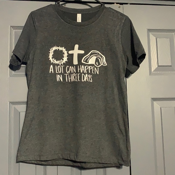 Bella and Canvas Vinyl Easter Shirt Size: Small - Picture 1 of 3